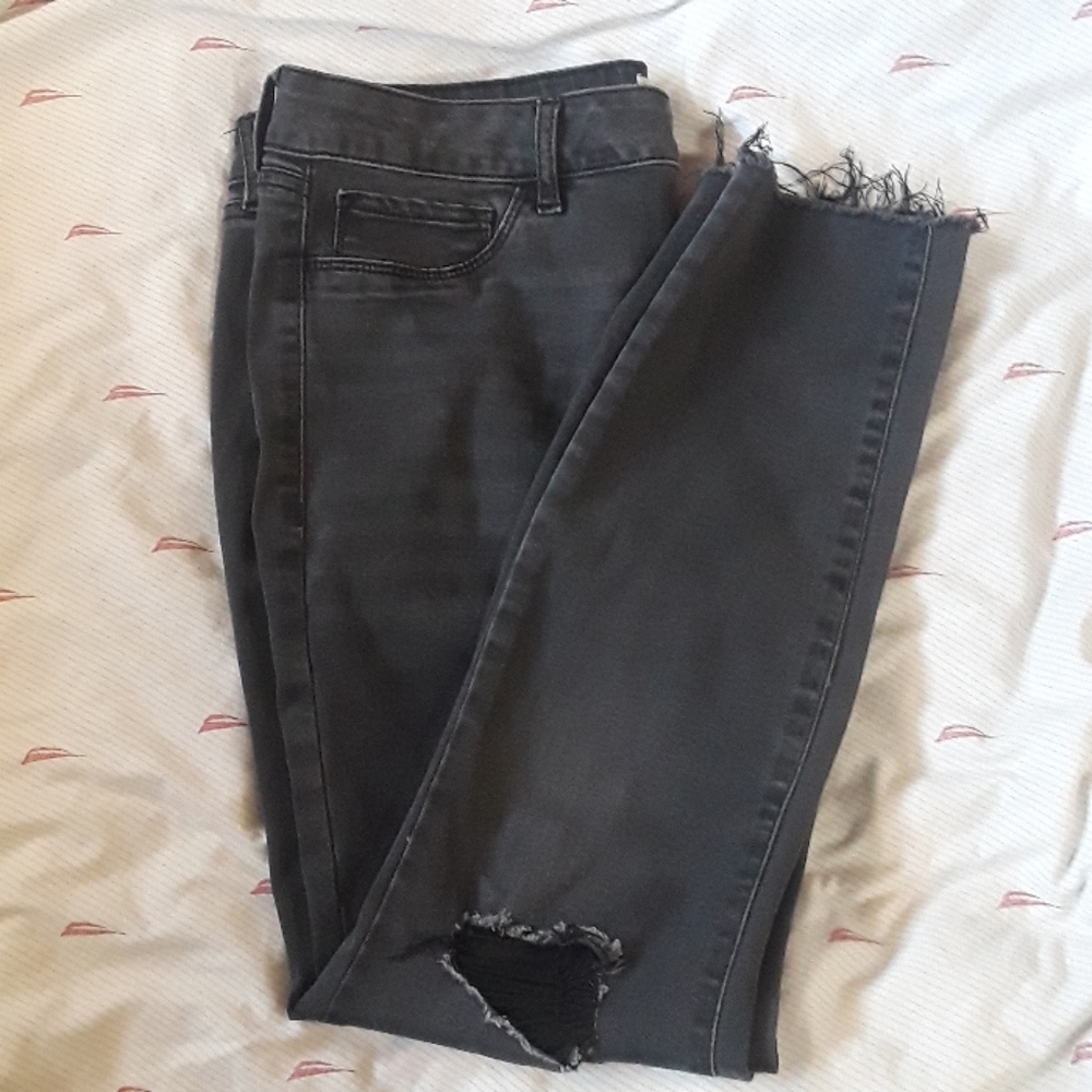 🖤Refuge Skinny Jeans